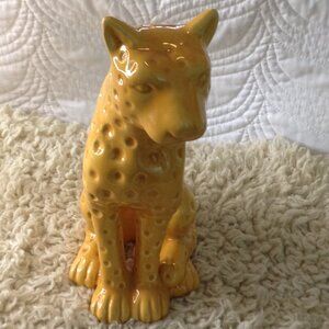 NWOT Unmarked Maker, Yellow Leopard Ceramic Tabletop Figurine; Contemporary MCM